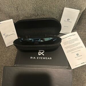 Response [Court HD+] Ultra Lightweight Rimless Tennis/Pickleball Sunglasses